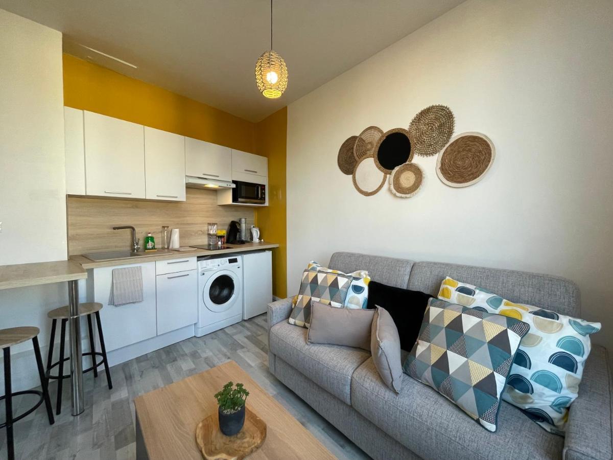 Studio Proche De La Gare Auxerre Kültér fotó