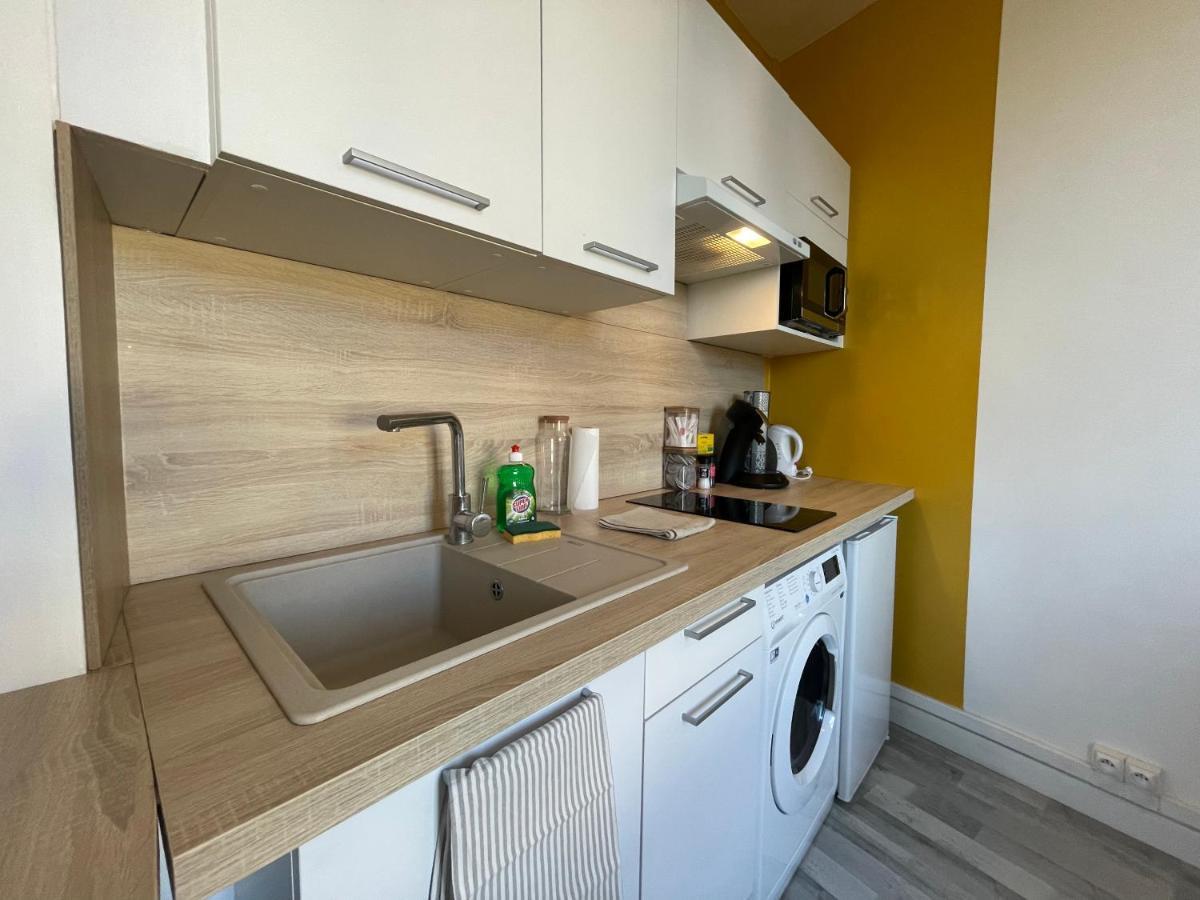 Studio Proche De La Gare Auxerre Kültér fotó
